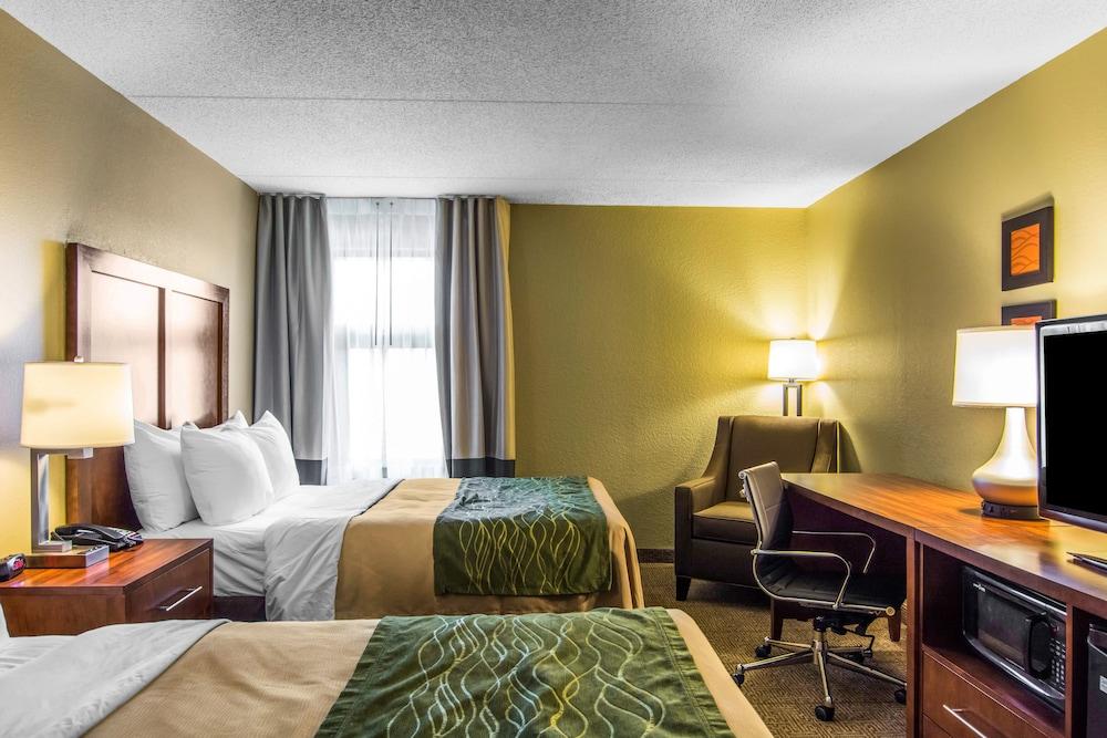 Red Roof Inn & Suites Newport News Bagian luar foto
