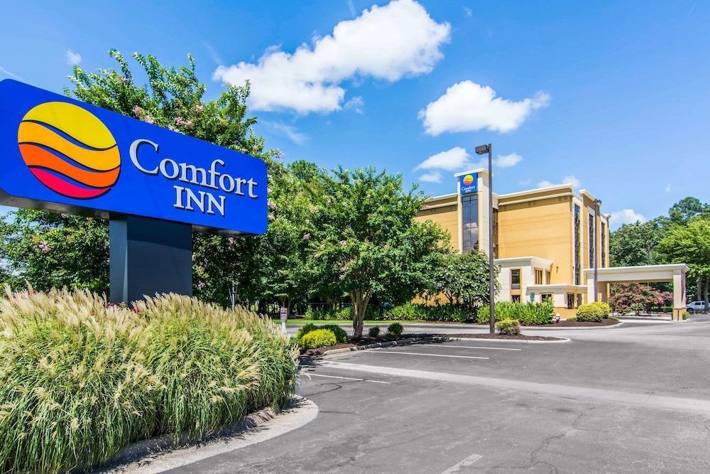 Red Roof Inn & Suites Newport News Bagian luar foto